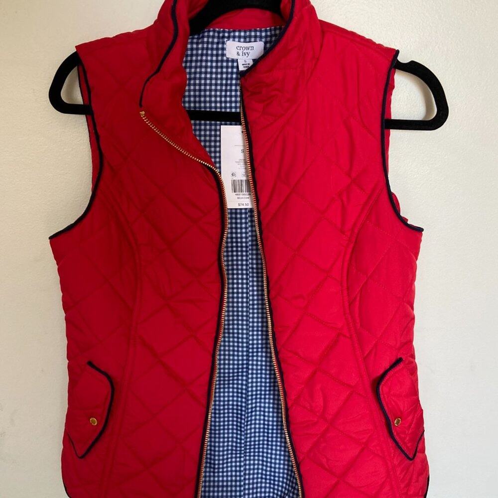 Women Crown & Ivy Quilted Vest Blue & White Checked Lining Size Small Red